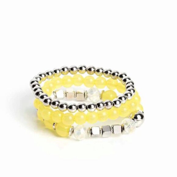 Paparazzi Jewelry Accessories - Cube Your Enthusiasm - Yellow Bracelet - Vintage - Picture 4 of 4